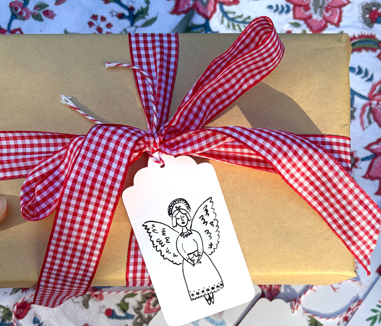 Black and White Christmas Tags (Pack of 12)