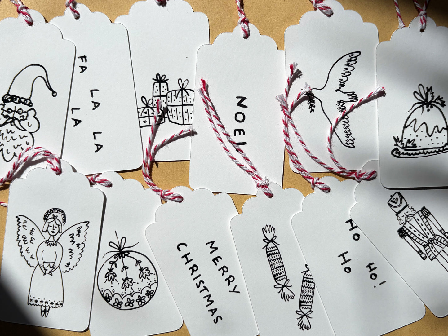 Black and White Christmas Tags (Pack of 12)