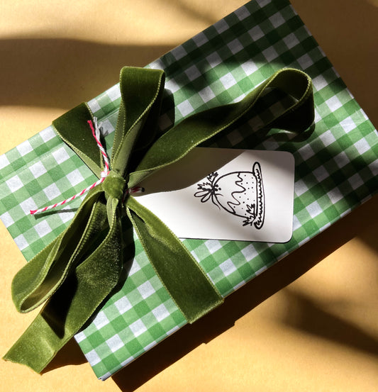 Black and White Christmas Tags (Pack of 12)